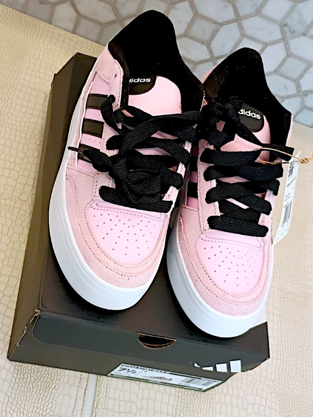 Rare Brand New Adidas Break Start Bold W Pink w/Black Stripes Women's 7.5 US